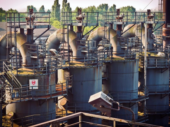 Industrial plant machinery