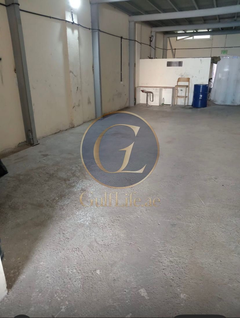 Warehouse for Rent in Al Quoz | 800 sqft - photo 2
