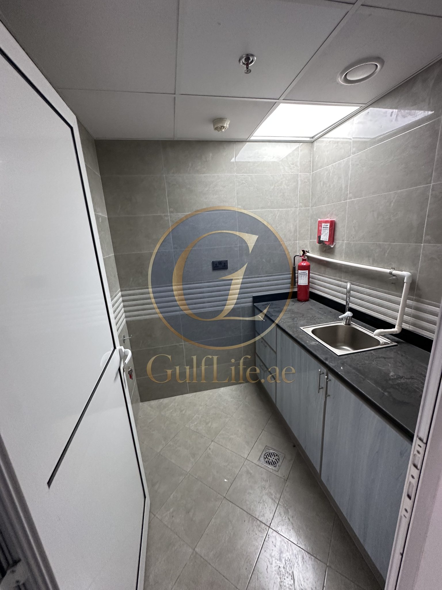 Warehouse for Rent in Dubai Industrial City | 16,307 sqft | 450 KW – photo 1 Warehouse for Rent in Dubai Industrial City | 16,307 sqft | 450 KW - photo 1