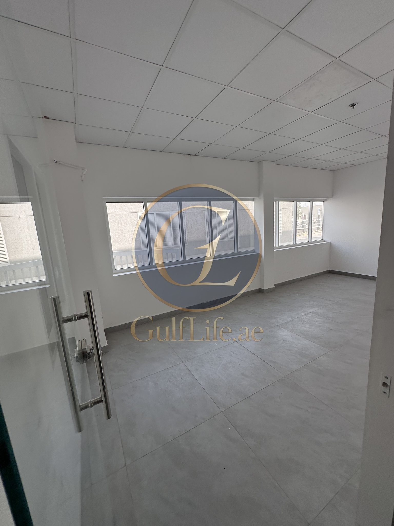 Warehouse for Rent in Dubai Industrial City | 16,307 sqft | 450 KW - photo 4