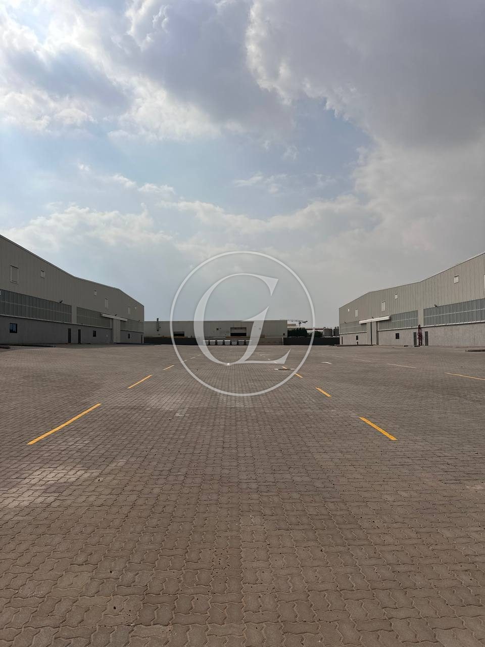 Warehouse for Rent in Dubai Industrial City | 35,274 sqft - photo 2