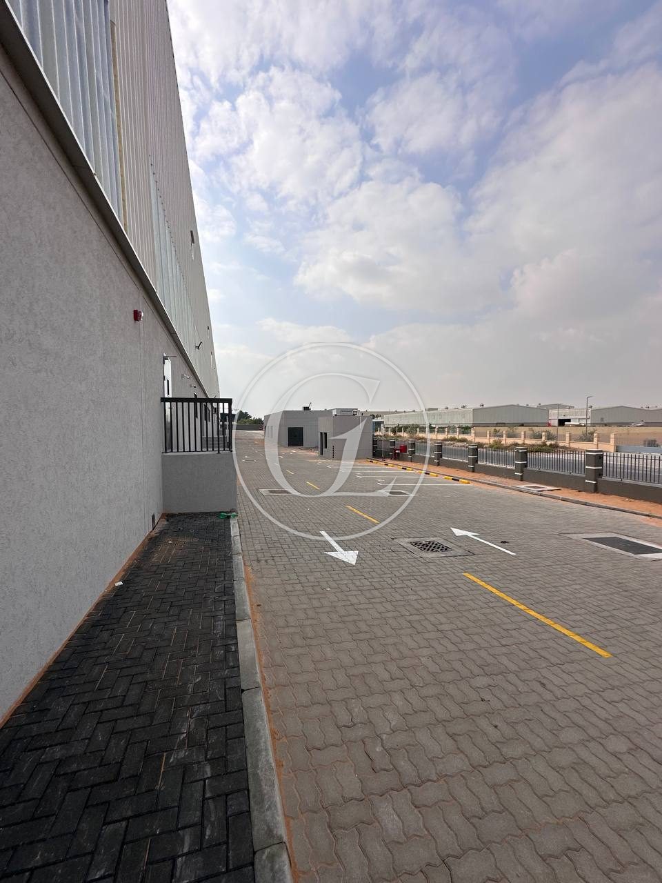 Warehouse for Rent in Dubai Industrial City | 35,274 sqft - photo 8