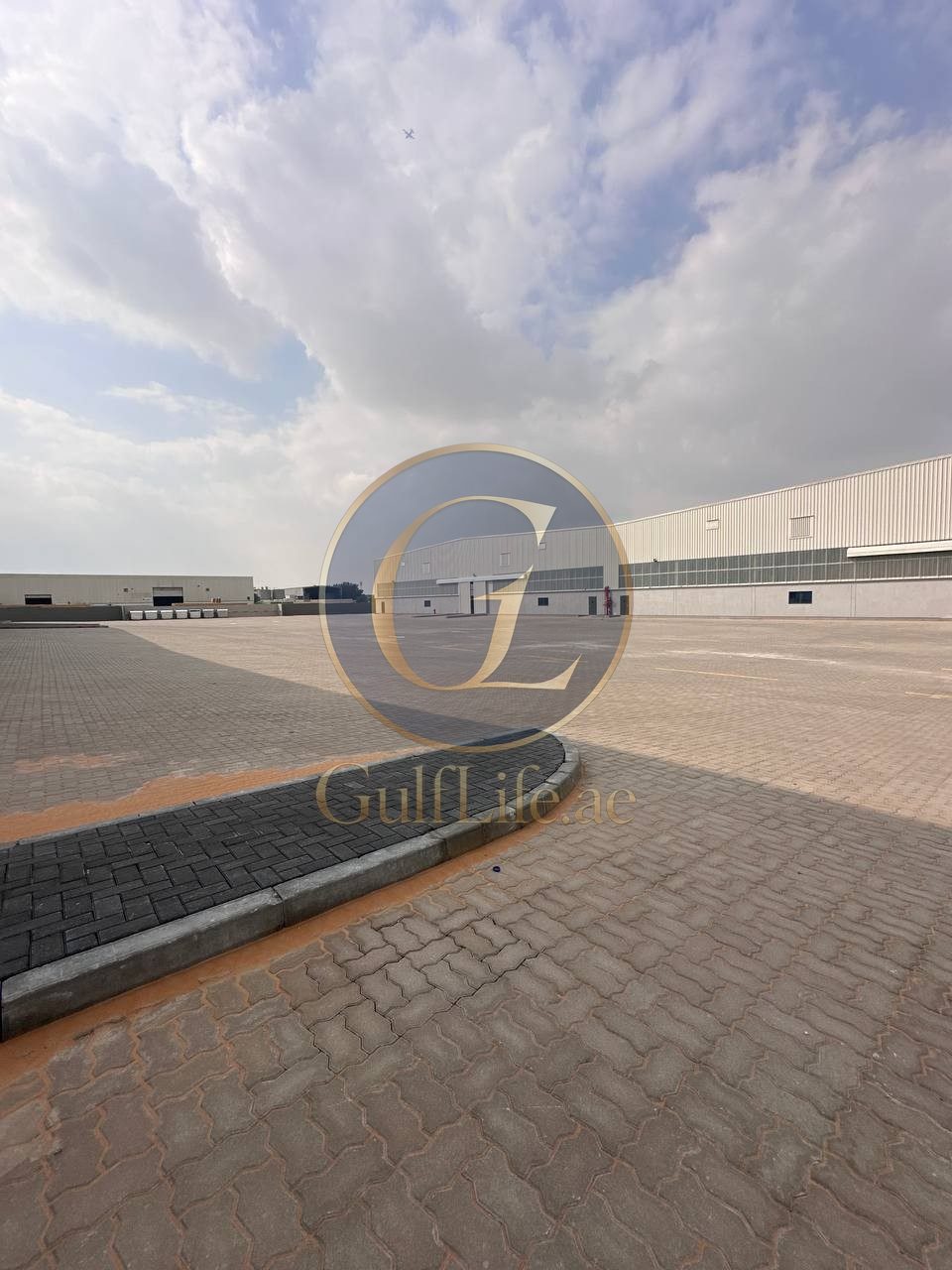 Warehouse for Rent in Dubai Industrial City | 37,007 sqft | 1,000 KW - photo 2