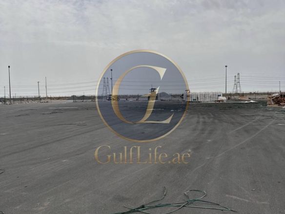 Industrial Land for Rent in Dubai Industrial City | 85,000 sqft - photo 1