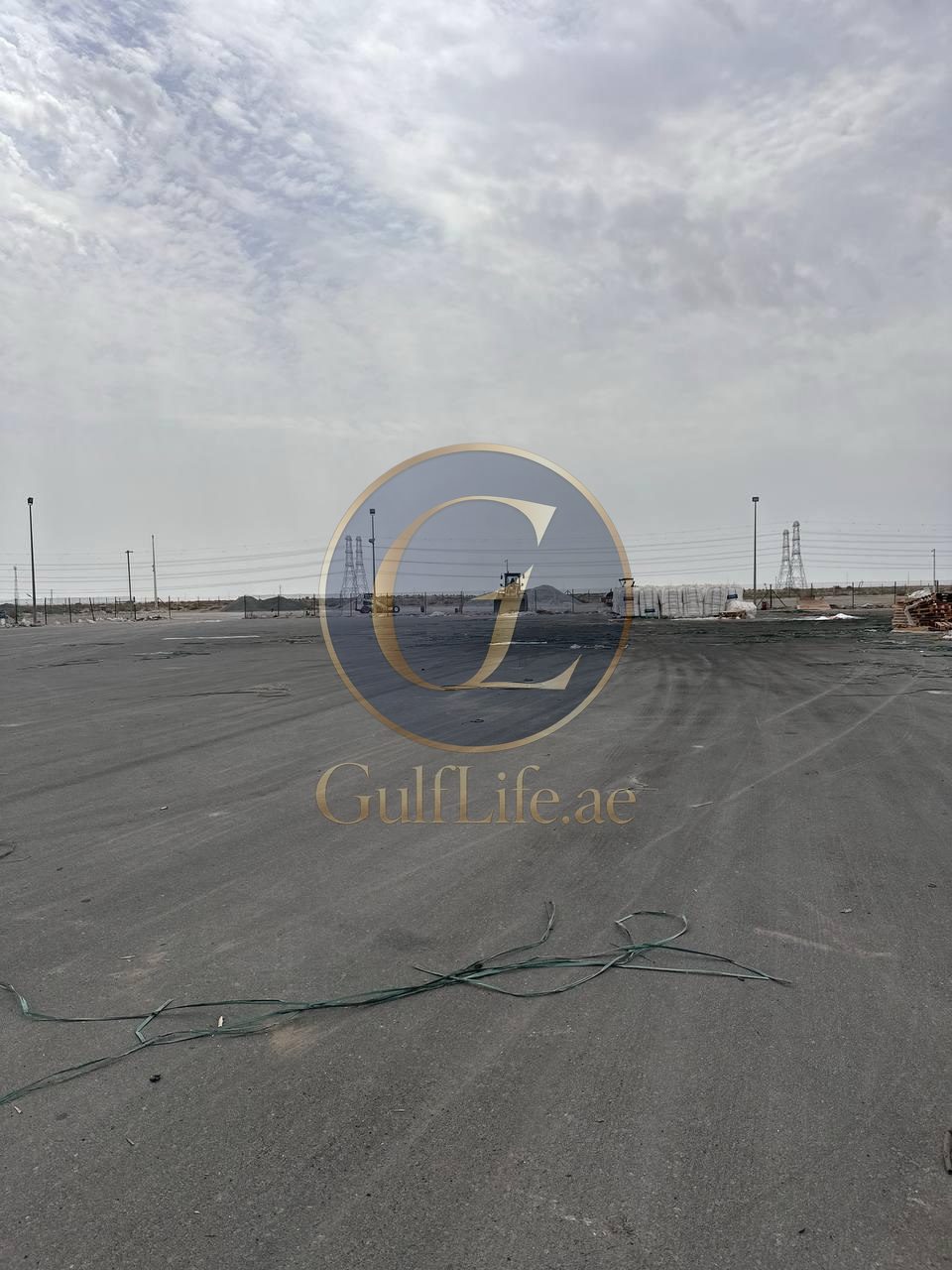 Industrial Land for Rent in Dubai Industrial City | 85,000 sqft – photo 1 Industrial Land for Rent in Dubai Industrial City | 85,000 sqft - photo 1