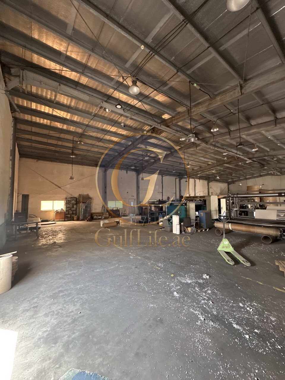 Warehouse for Rent in Dubai Industrial City | 7,500 sqft - photo 9
