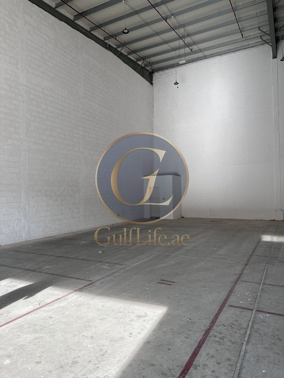 Warehouse for Rent in Dubai Industrial City | 4,050 sqft - photo 4