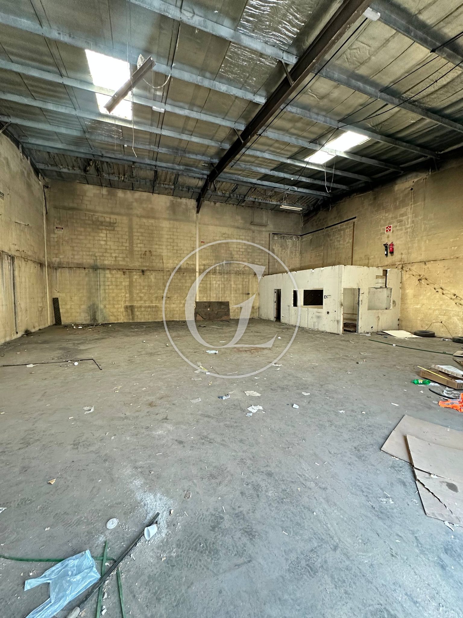 Warehouse for Rent in Dubai Investments Park | 2,600 sqft - photo 2