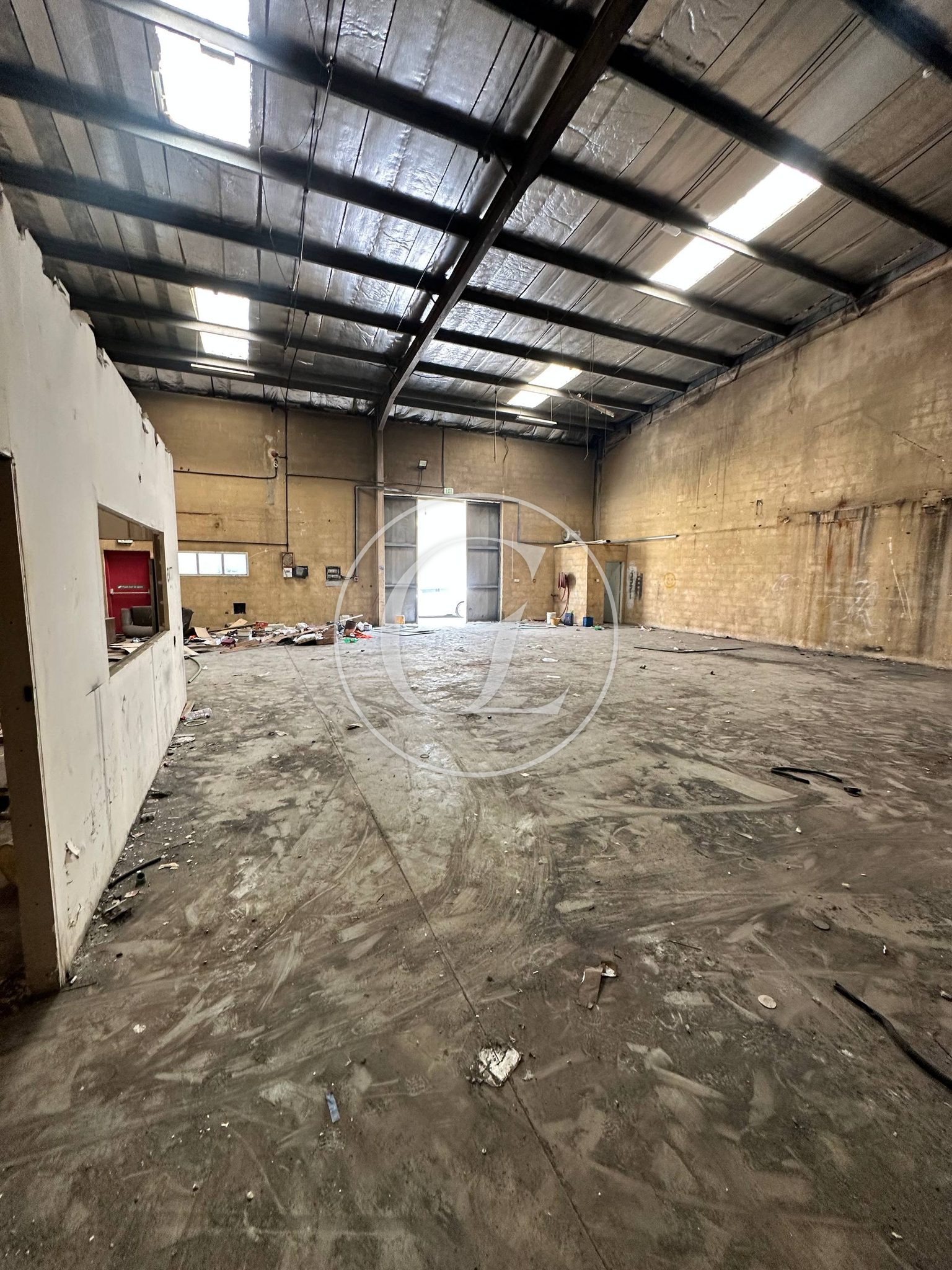 Warehouse for Rent in Dubai Investments Park | 2,600 sqft - photo 4