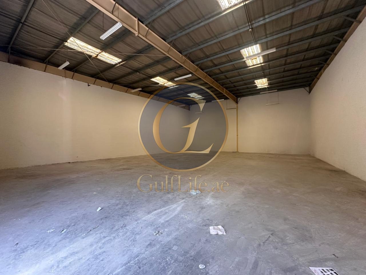 Warehouse for Rent in Dubai Investments Park | 3,900 sqft - photo 3
