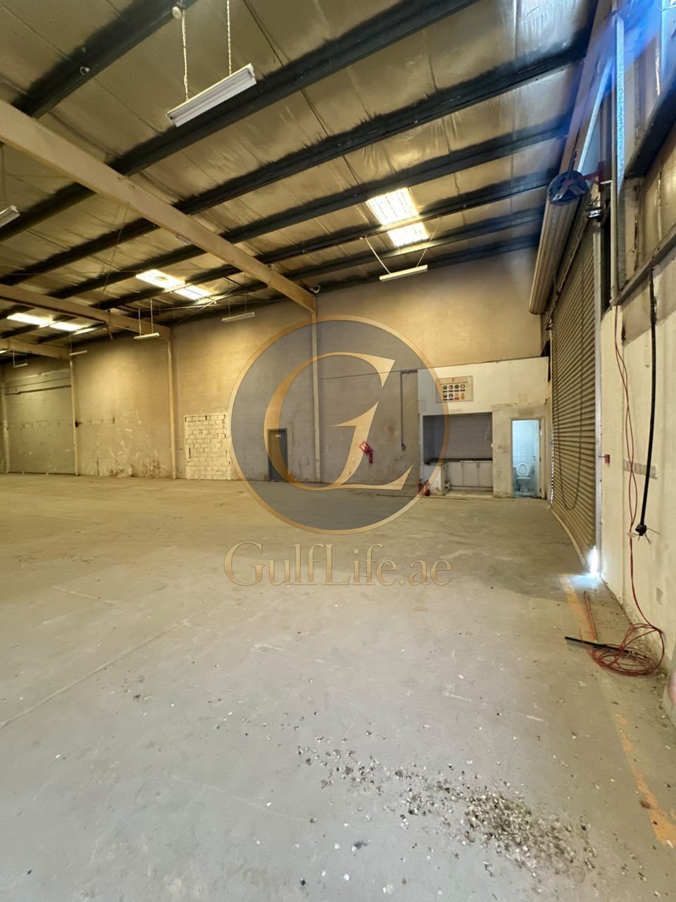 Warehouse for Rent in Dubai Investments Park | 5,115 sqft | 15 KW - photo 4