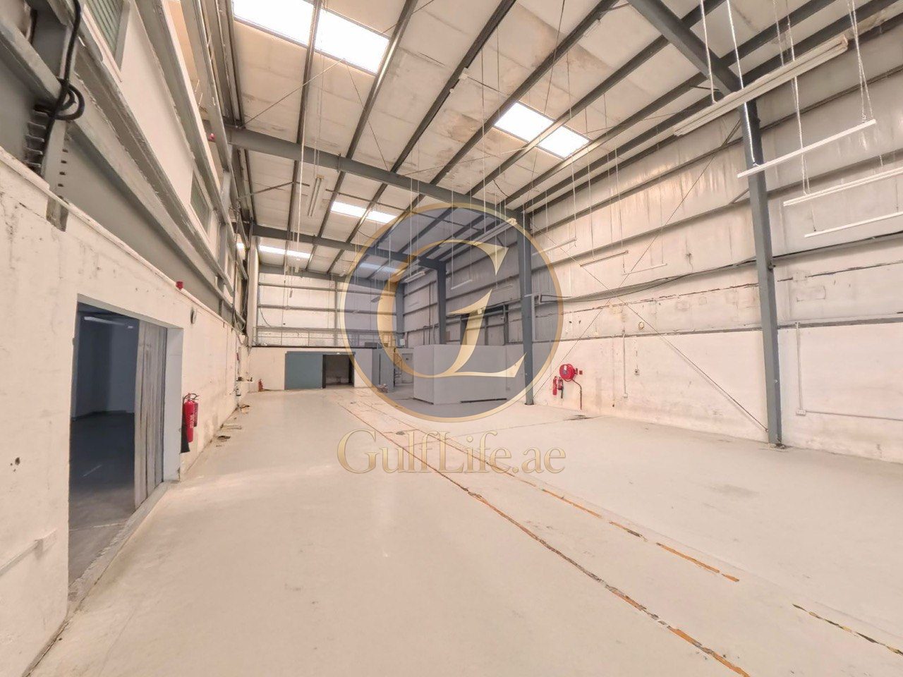 Warehouse for Rent in Dubai Investments Park | 10,902 sqft | 83 KW - photo 6