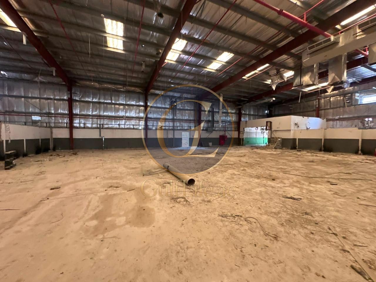 Warehouse for Sale in Dubai Investments Park | 48,000 sqft | 1,900 KW - photo 2