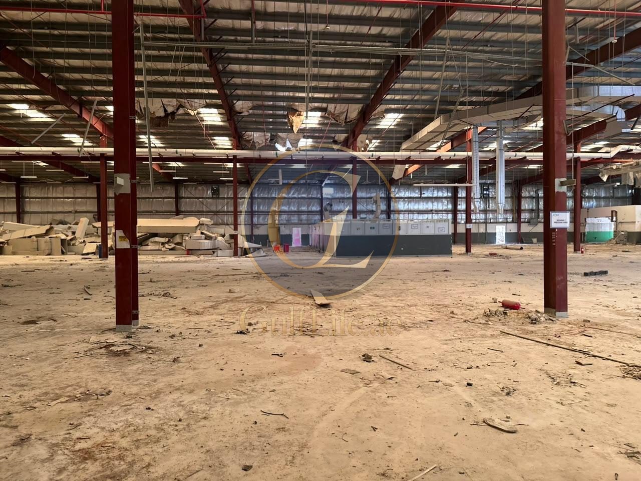 Warehouse for Sale in Dubai Investments Park | 48,000 sqft | 1,900 KW - photo 8
