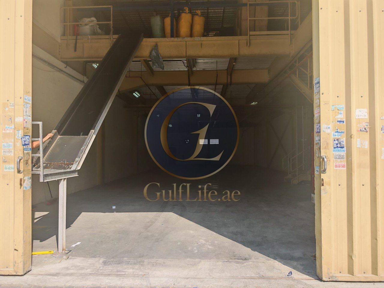 Warehouse for Rent in Nad Al Hamar | 3,500 sqft | 17 KW – photo 1 Warehouse for Rent in Nad Al Hamar | 3,500 sqft | 17 KW - photo 1