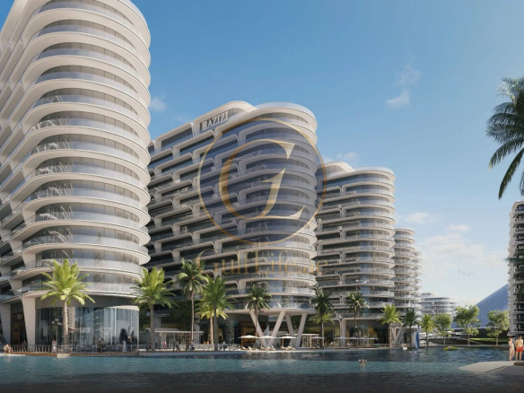 Waterfront Studio | Marina & Lagoon View - photo 1