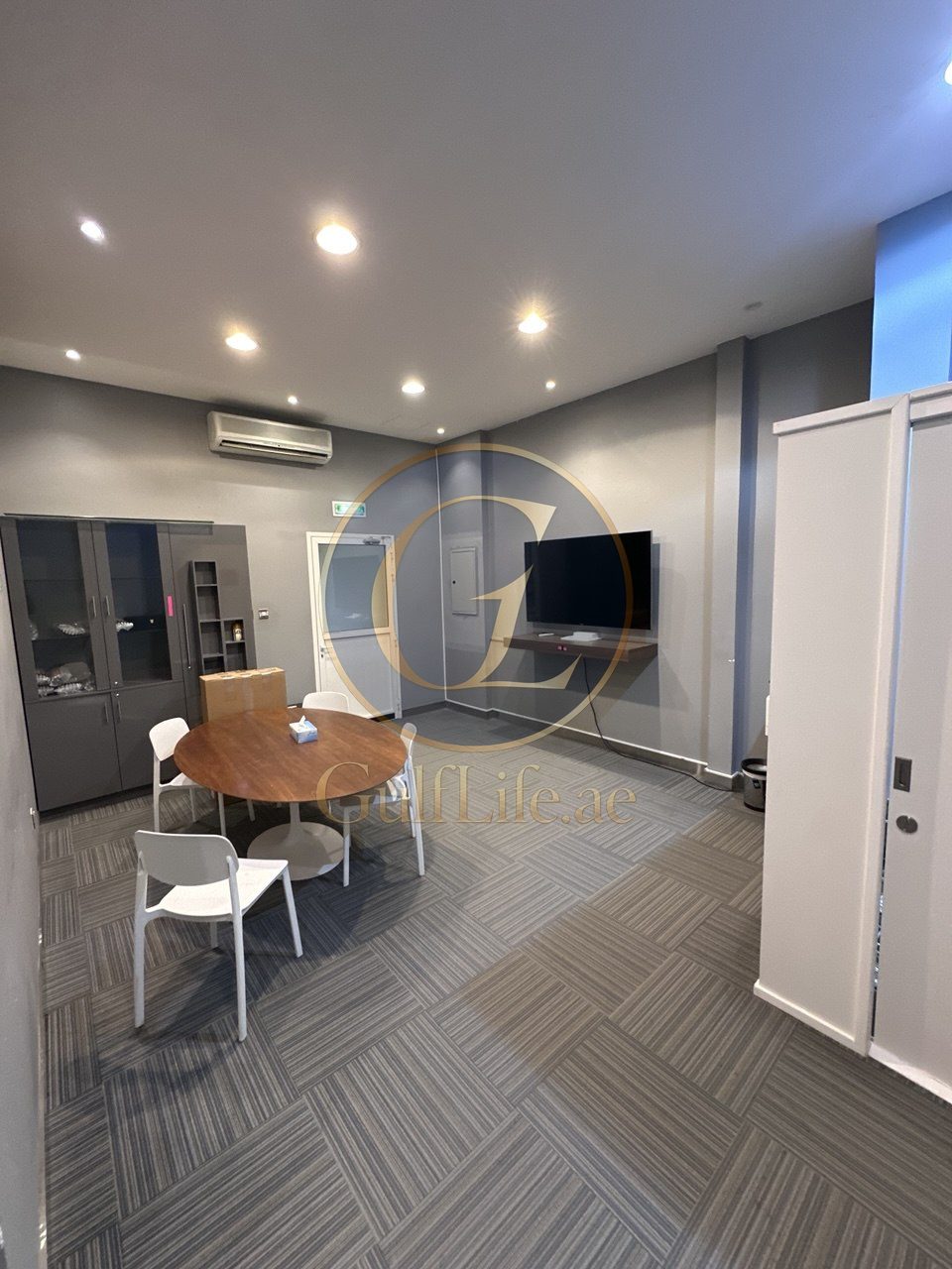 Warehouse for Rent in Al Quoz | 6,000 sqft - photo 5
