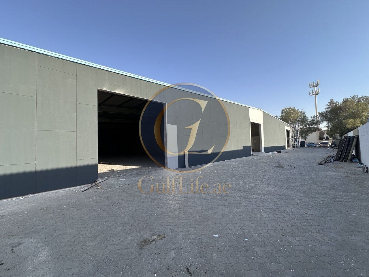 Warehouse for Rent in Al Quoz | 8,000 sqft - photo 3