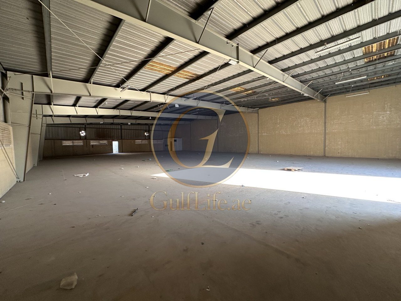 Warehouse for Rent in Al Quoz | 8,000 sqft - photo 4