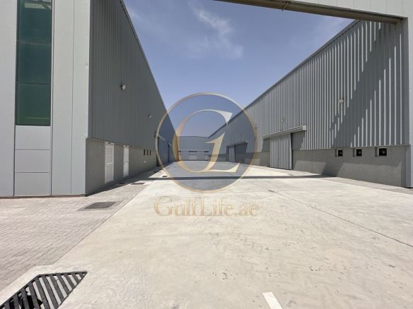 Warehouse for Sale in Dubai Industrial City | 45,800 sqft | 1,000 KW - photo 1