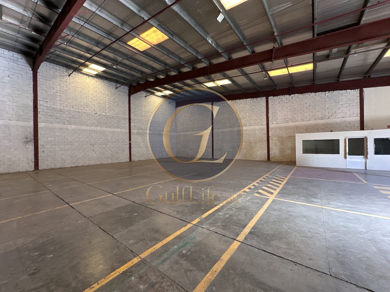 Warehouse for Rent in Dubai Investments Park | 8,396 sqft | 20 KW - photo 1
