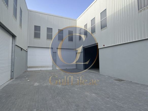 Warehouse with Workshop for Rent in Al Layan | 3,350 sqft | 60 KW - photo 1