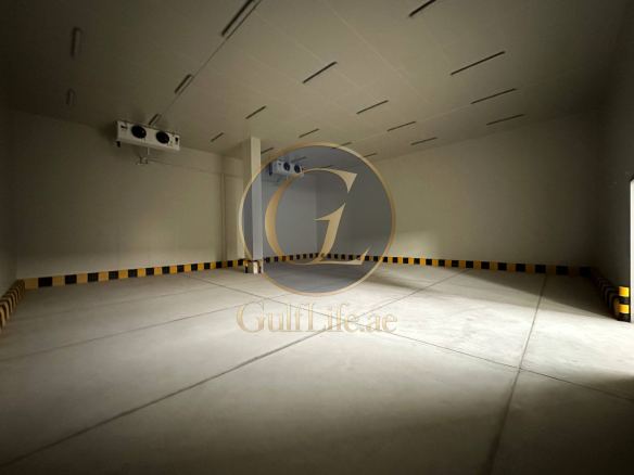 Cold Storage for Rent in Ras Al Khor | 3,391 sqft - photo 1